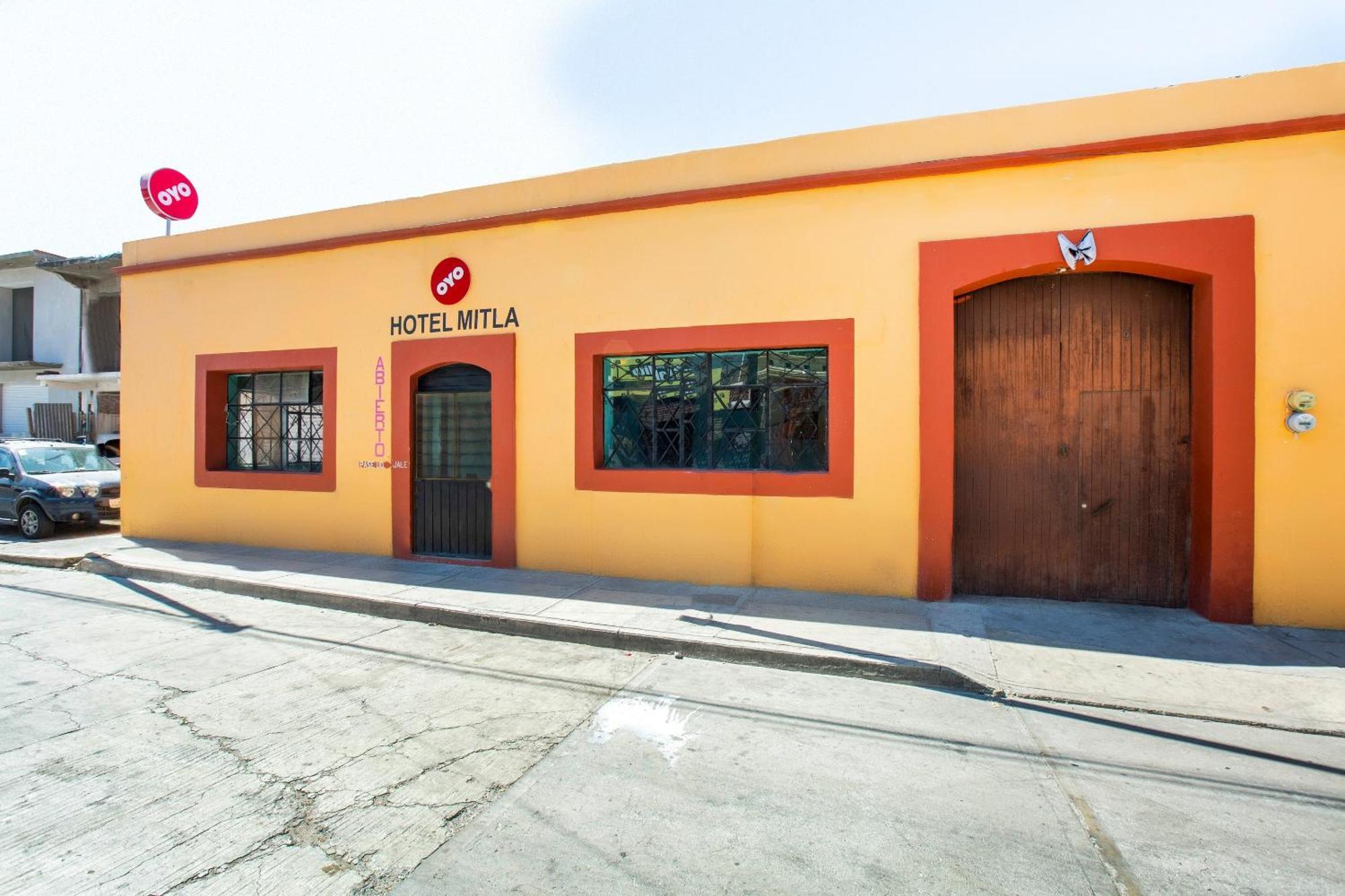 Oyo Hotel Y Restaurante Mitla, Oaxaca San Pablo Villa de Mitla Bagian luar foto